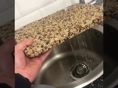 Système de revêtement de sol décoratif époxy de pierre de galets antidérapant pour les allées et les chemins